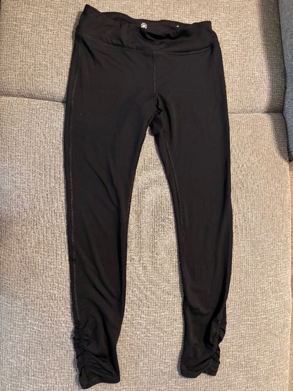 Black leggings